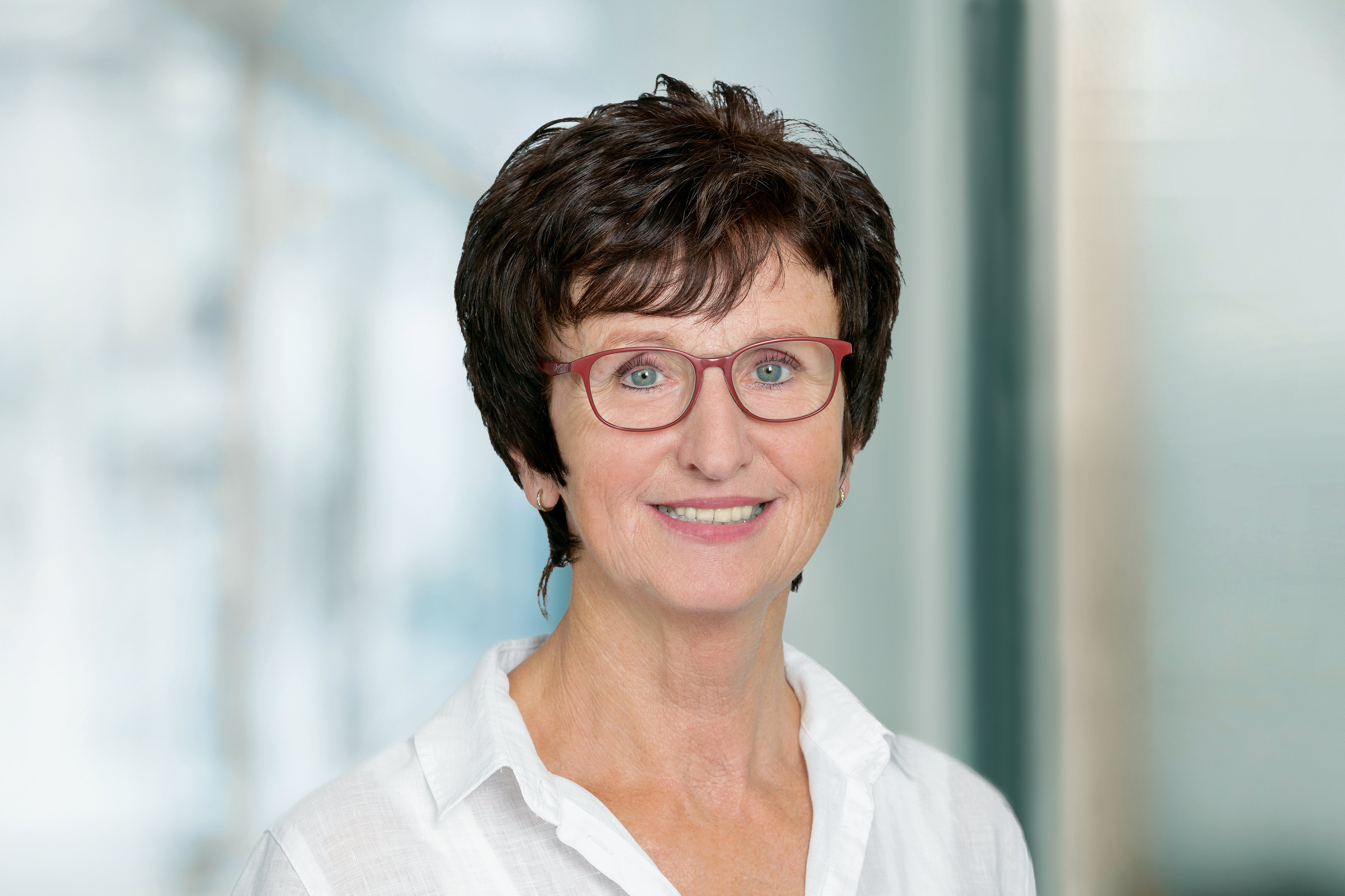 Maria - 33 years at our Kleve clinic